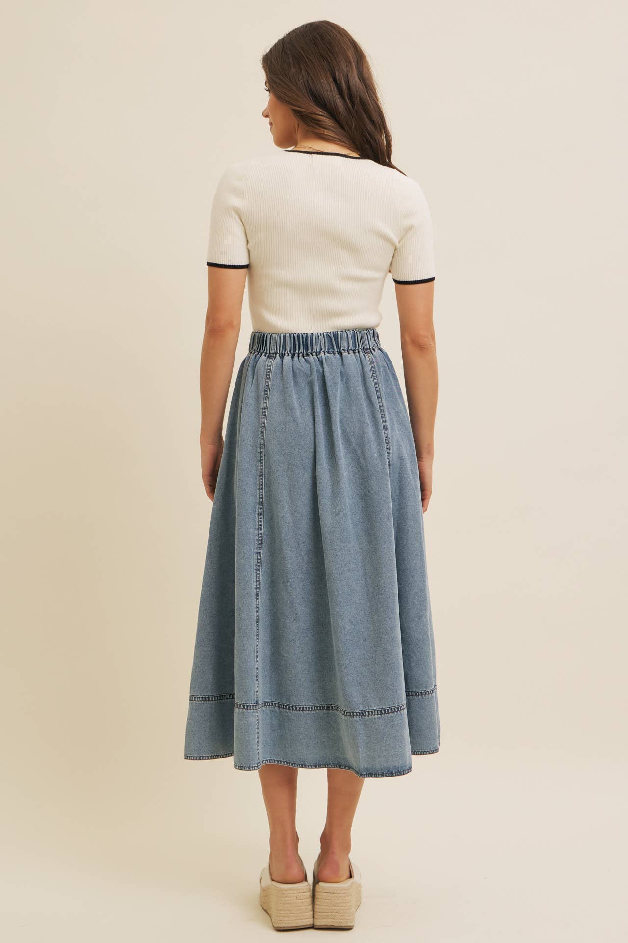 Jilly Scoop Neck Sweater Top