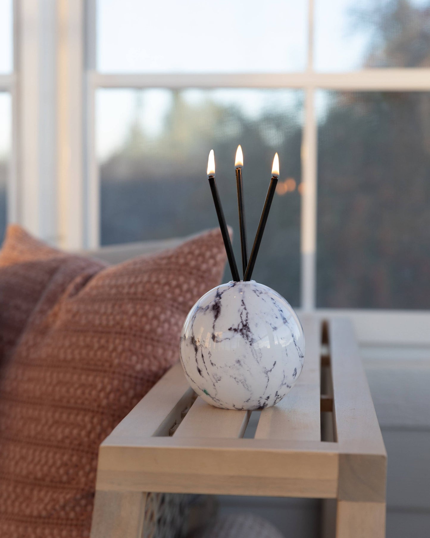 Neva Vase - White Marble