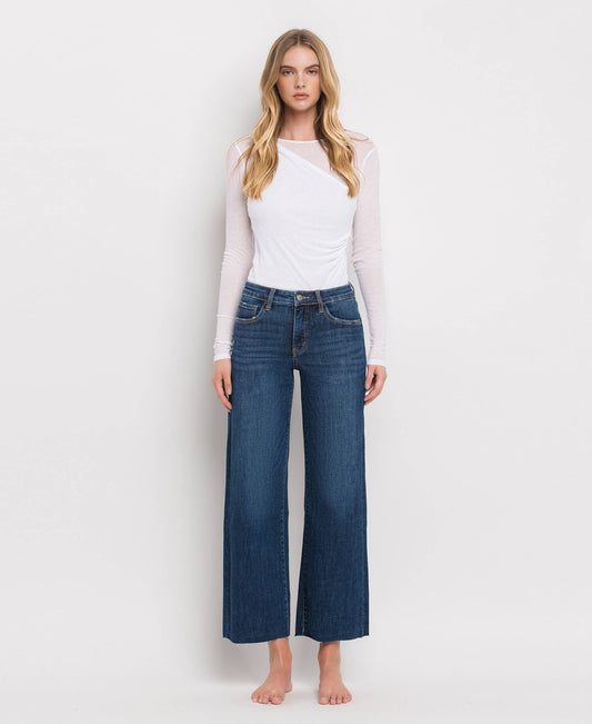 Lovervet – Tummy Control Mid Rise Jeans