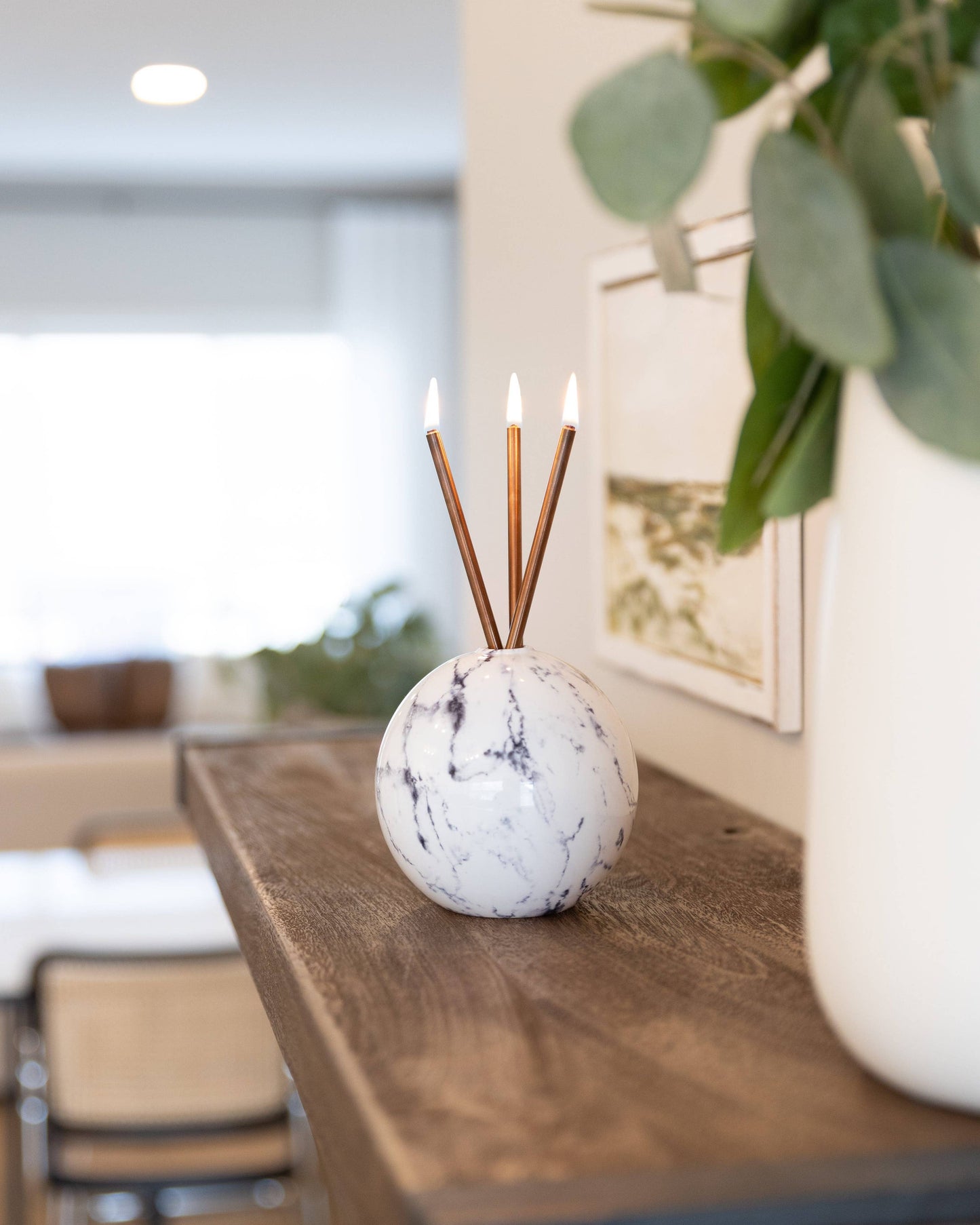 Neva Vase - White Marble