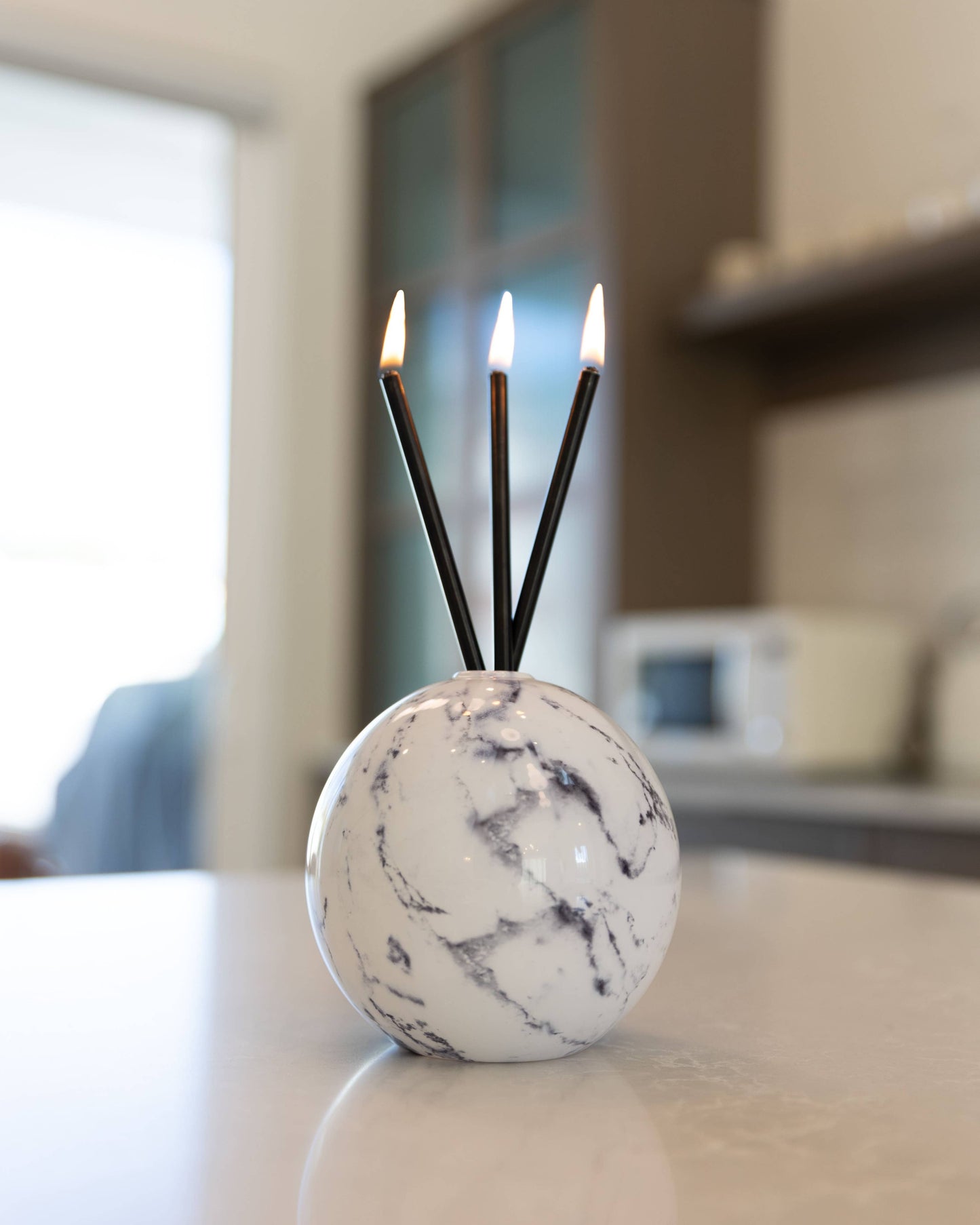 Neva Vase - White Marble