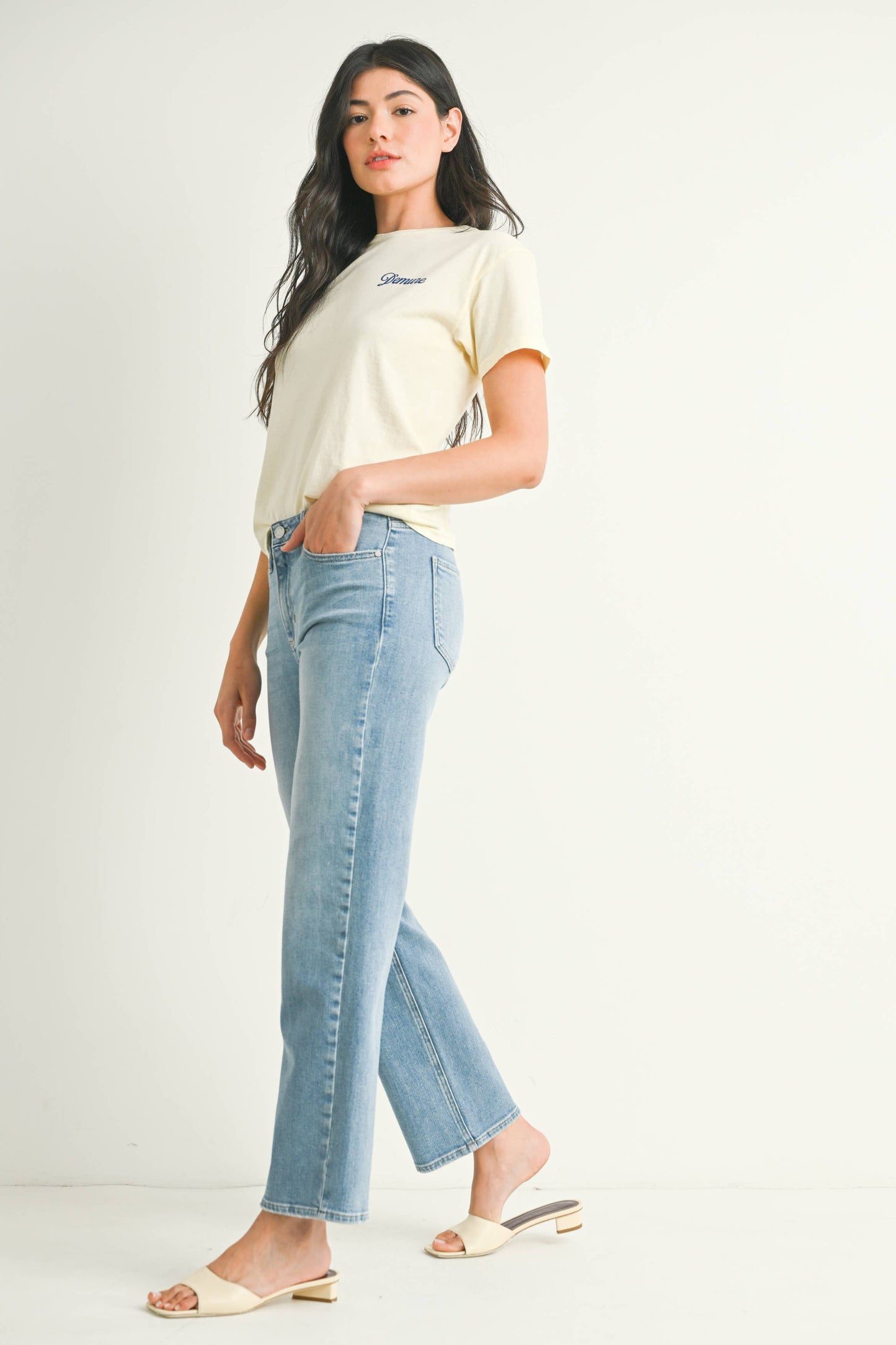 JUST BLACK DENIM - Stretchy Straight Jeans