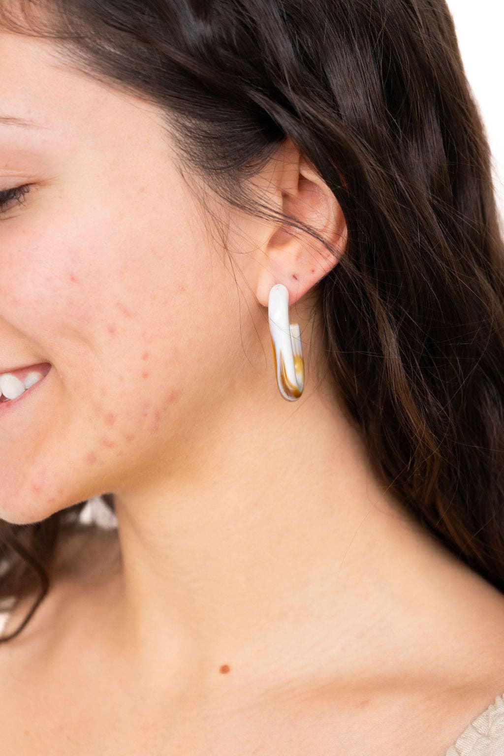 Joanna Hoops - Latte
