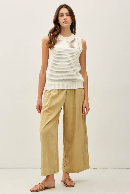 Textured Cream Sleeveless Sweater Top
