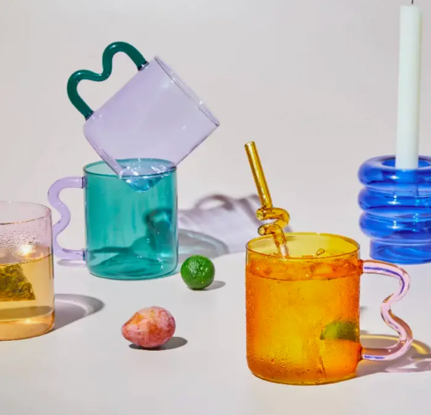 Wavy Glass Mug - Amber w/ Pink Handle