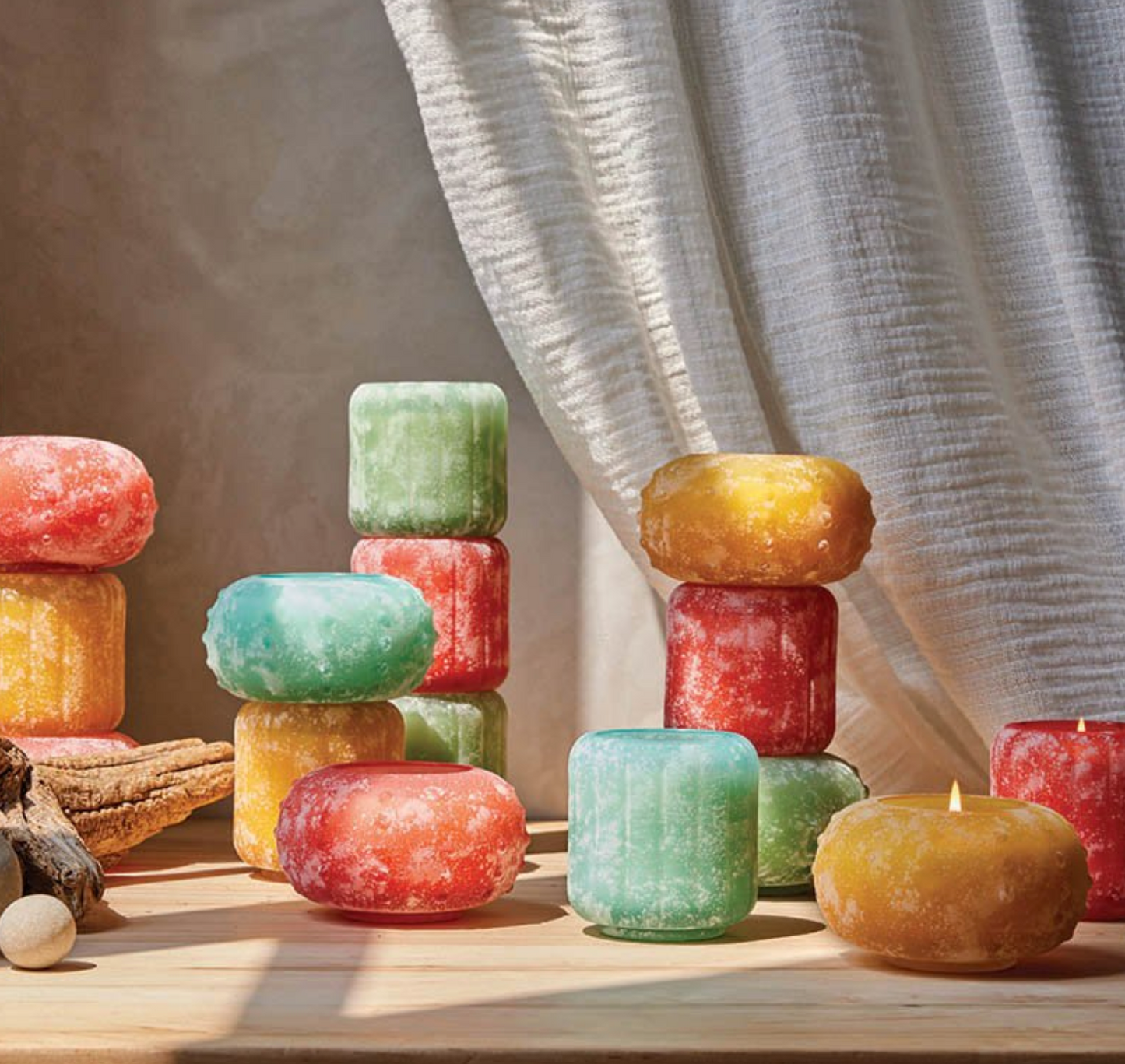 Aqua Anemone Stacking Candle, Olive & Sage
