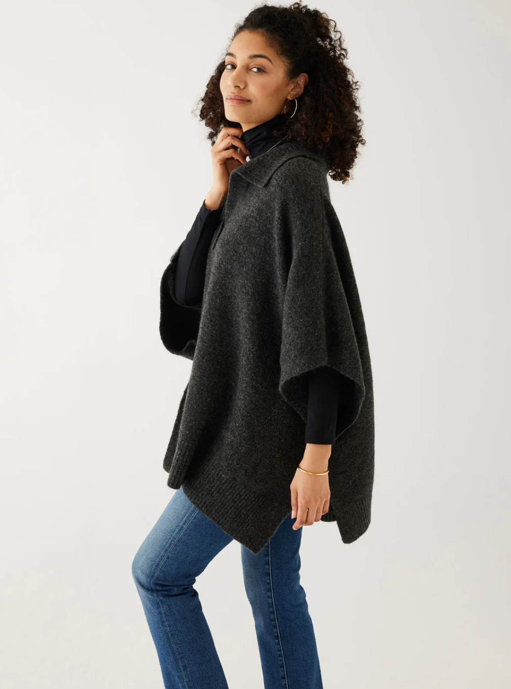 Cambridge Collar Poncho - Charcoal