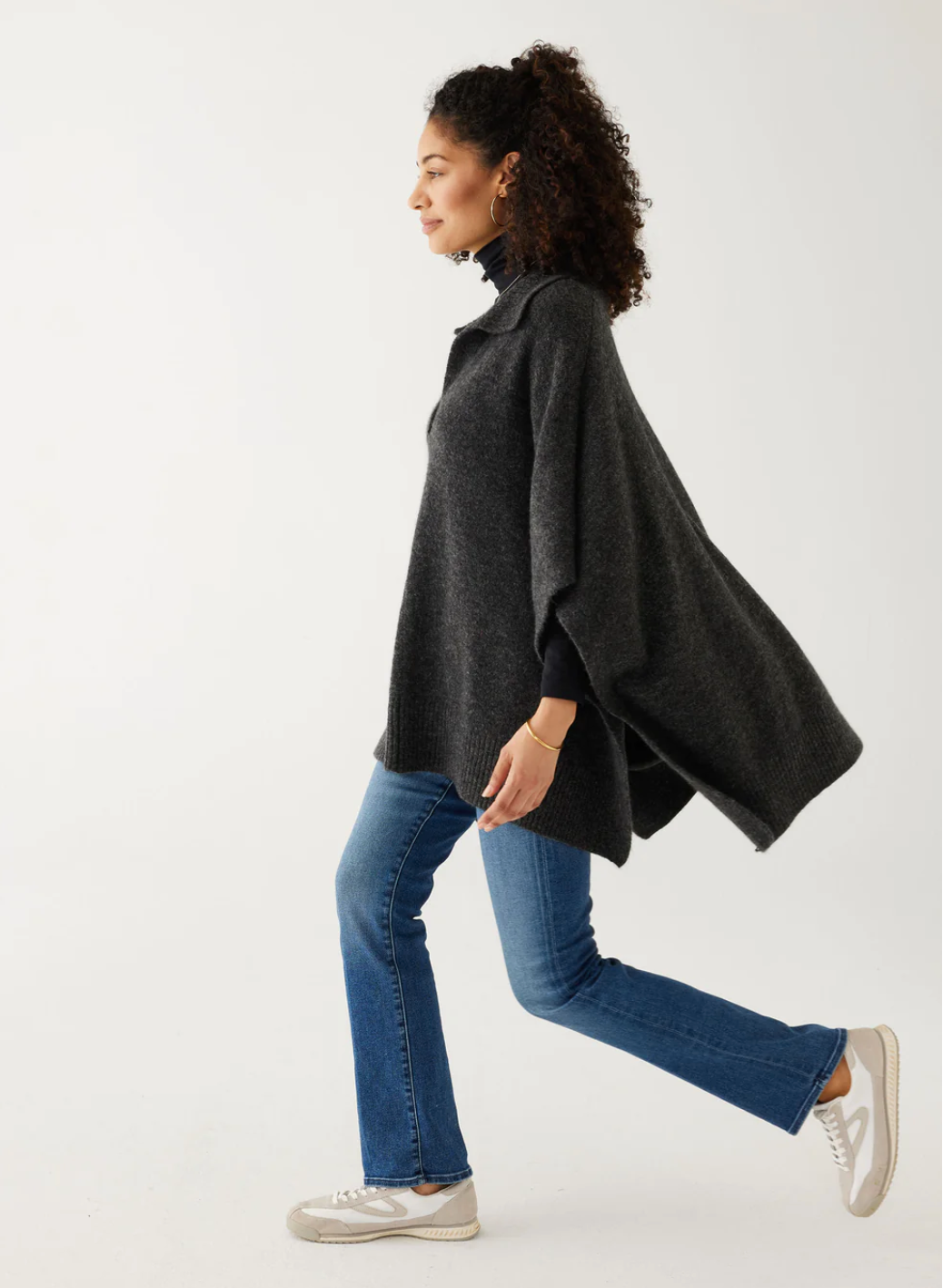 Cambridge Collar Poncho - Charcoal