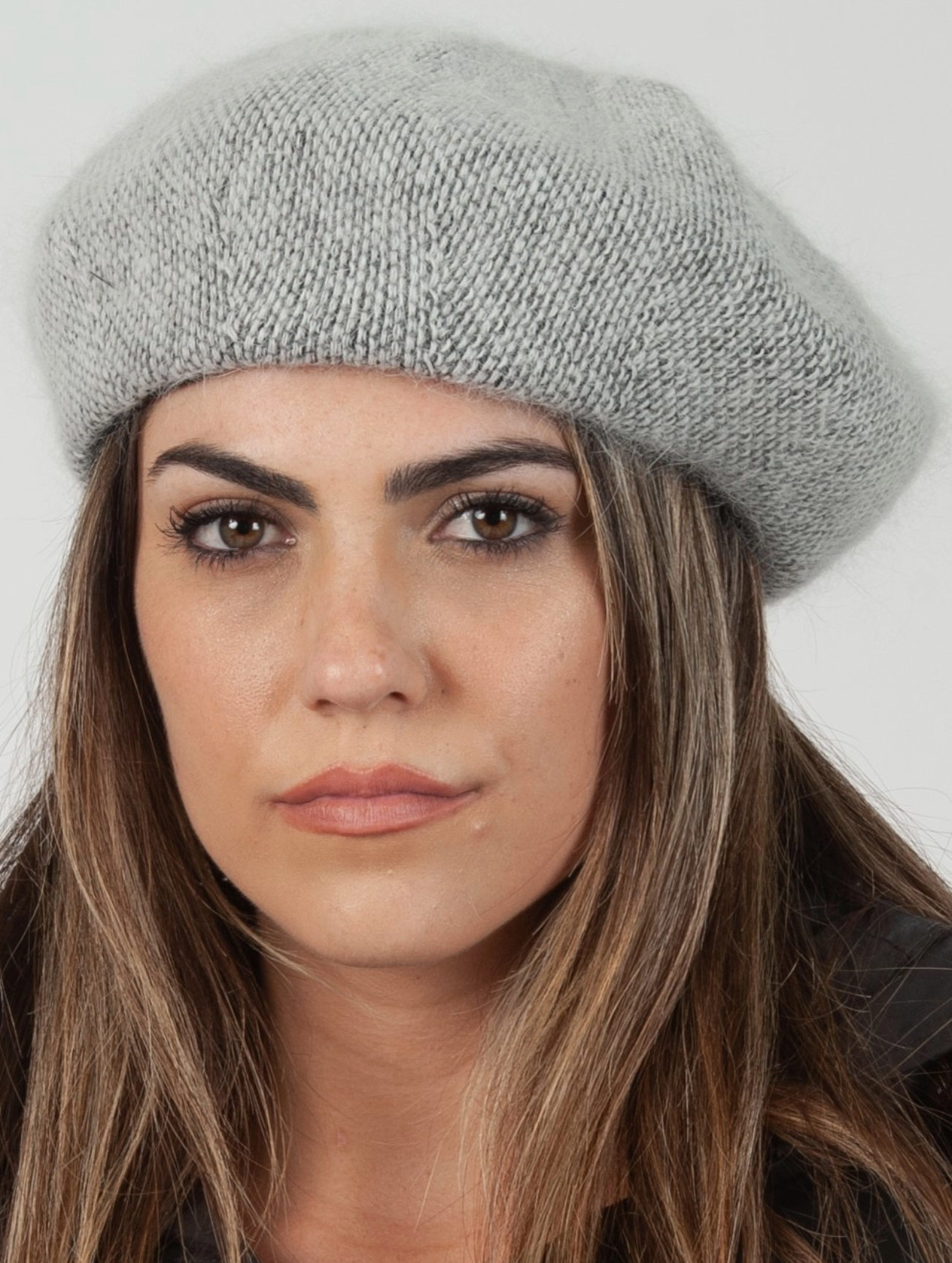 Kai Fuzzy Fur Beret - Grey