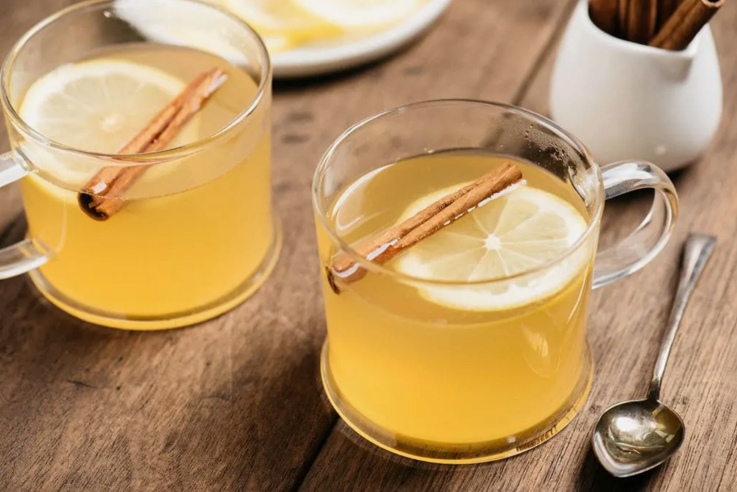 Spiced Apple Hot Toddy, Cocktail / Mocktail Mixer
