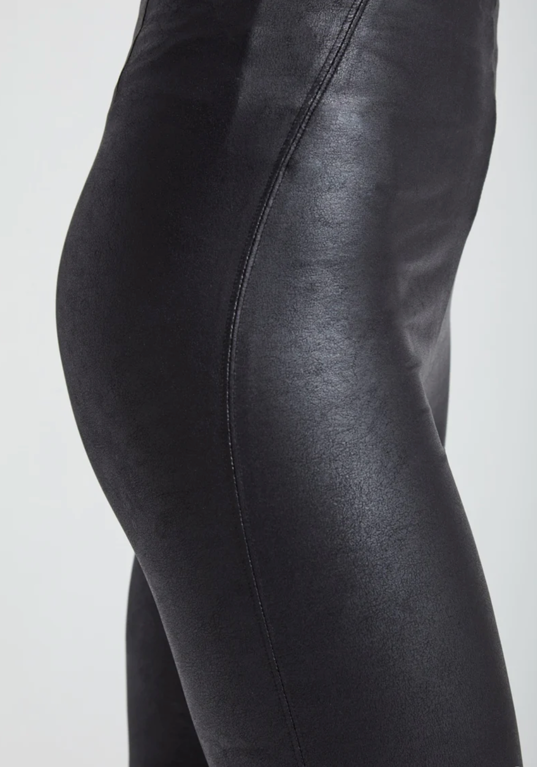 Lyssé Matilda Foil Legging (28" Inseam)