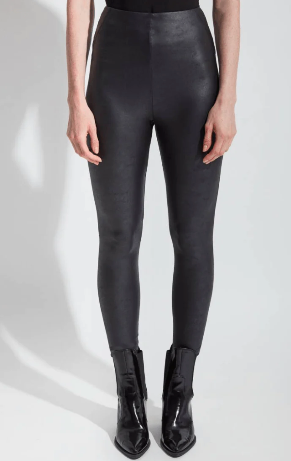 Lyssé Matilda Foil Legging (28" Inseam)