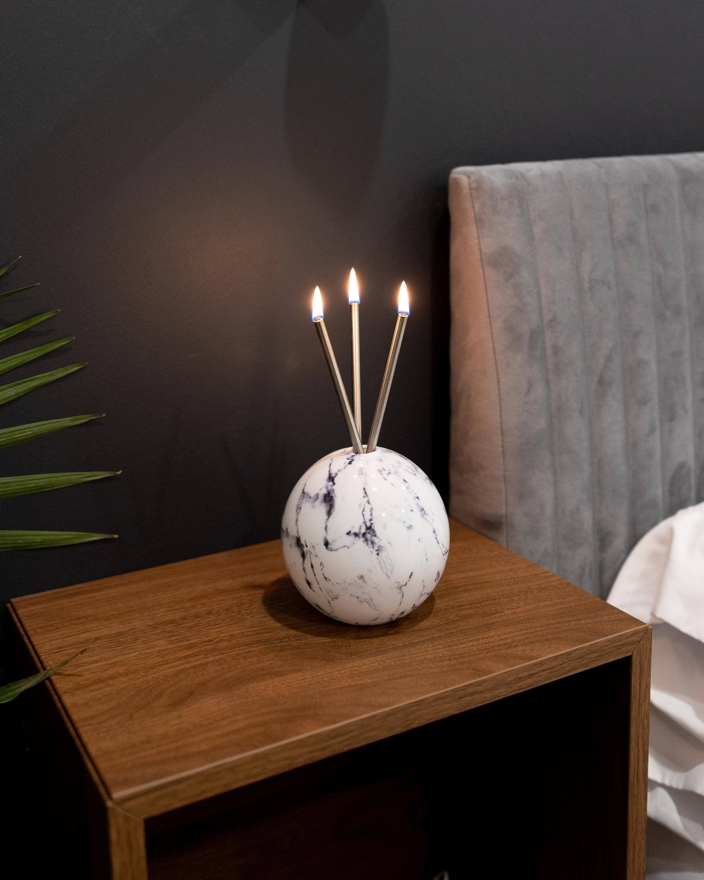 Neva Vase - White Marble