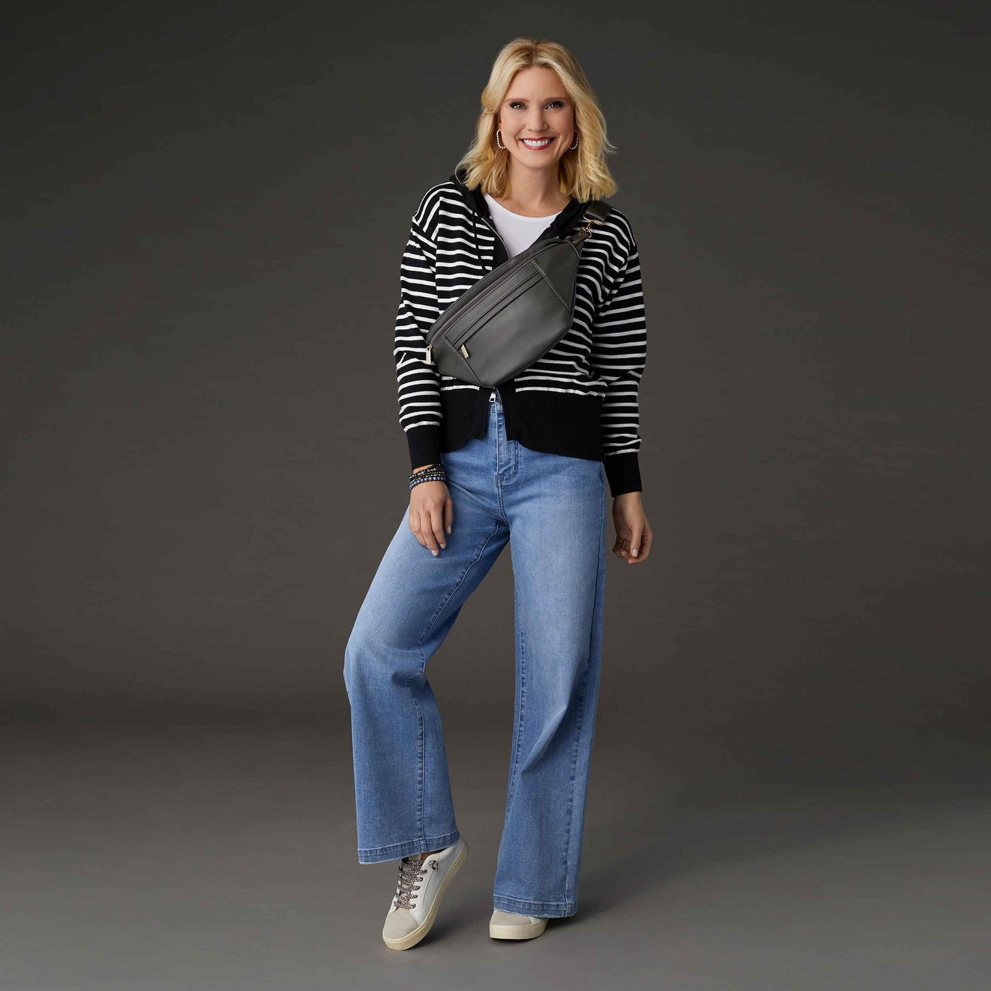 EverStretch Wide Leg - Medium Wash Denim
