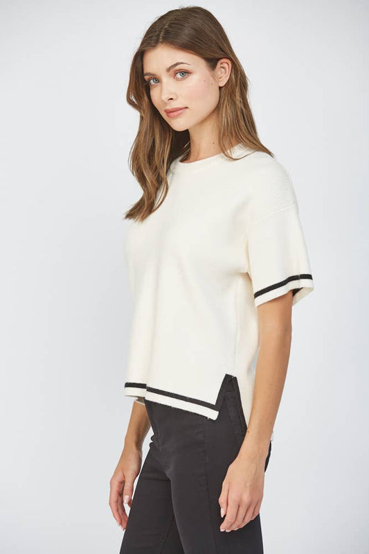 Anita Outilined Hem Short Sleeve Sweater