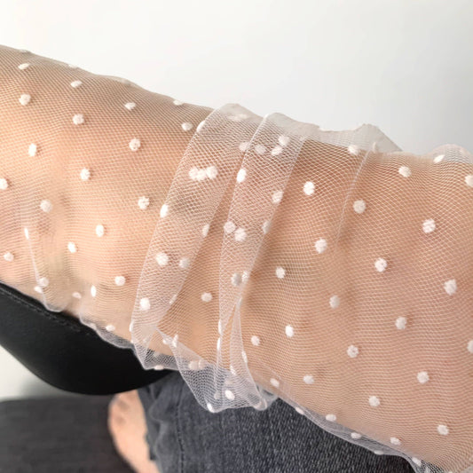 Maëva: White Sheer Sock