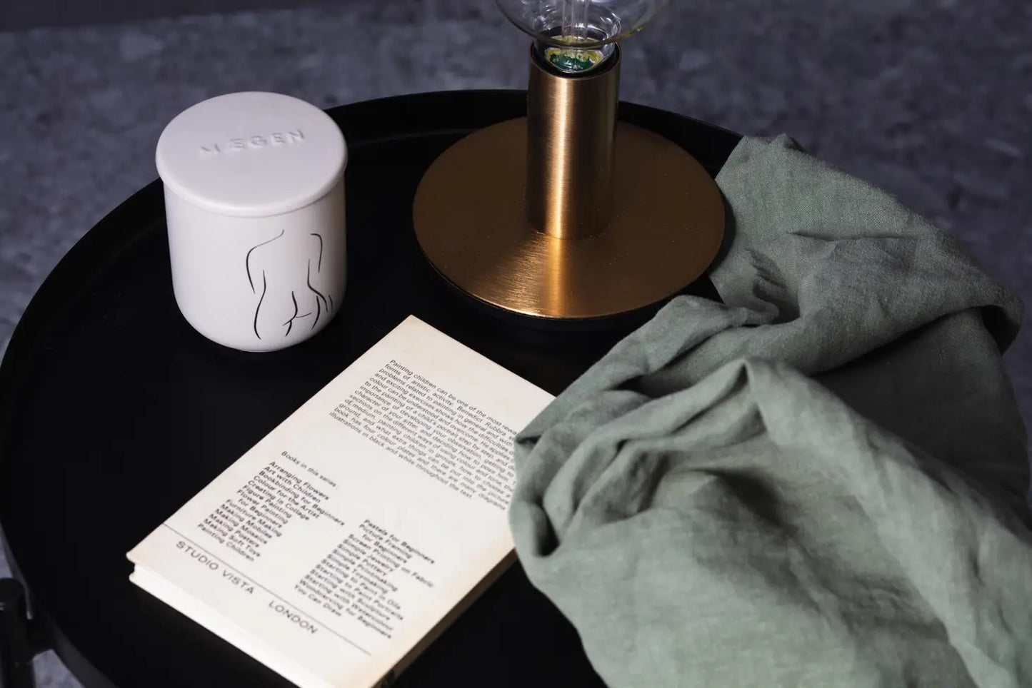 Female Figure Vox Candle - Black Coffee & Bergamot