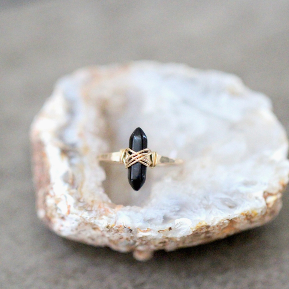 Crest Ring - Obsidian
