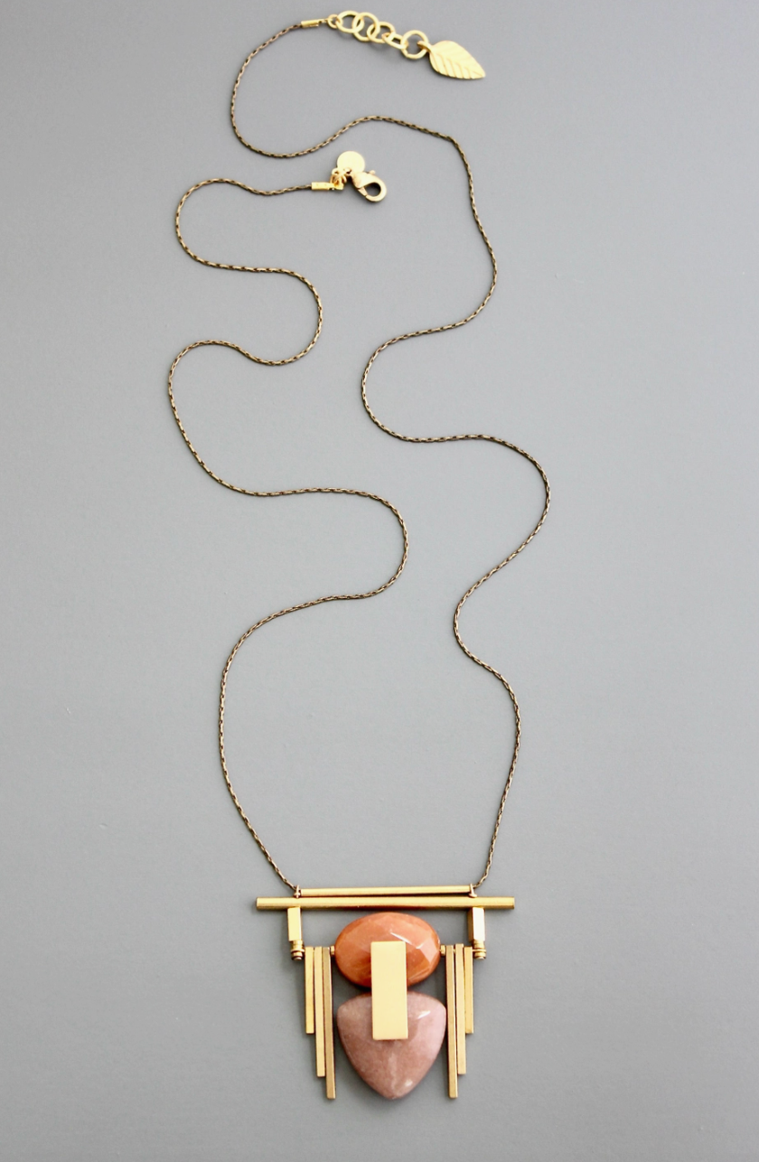 Pink Tones Pendant Necklace
