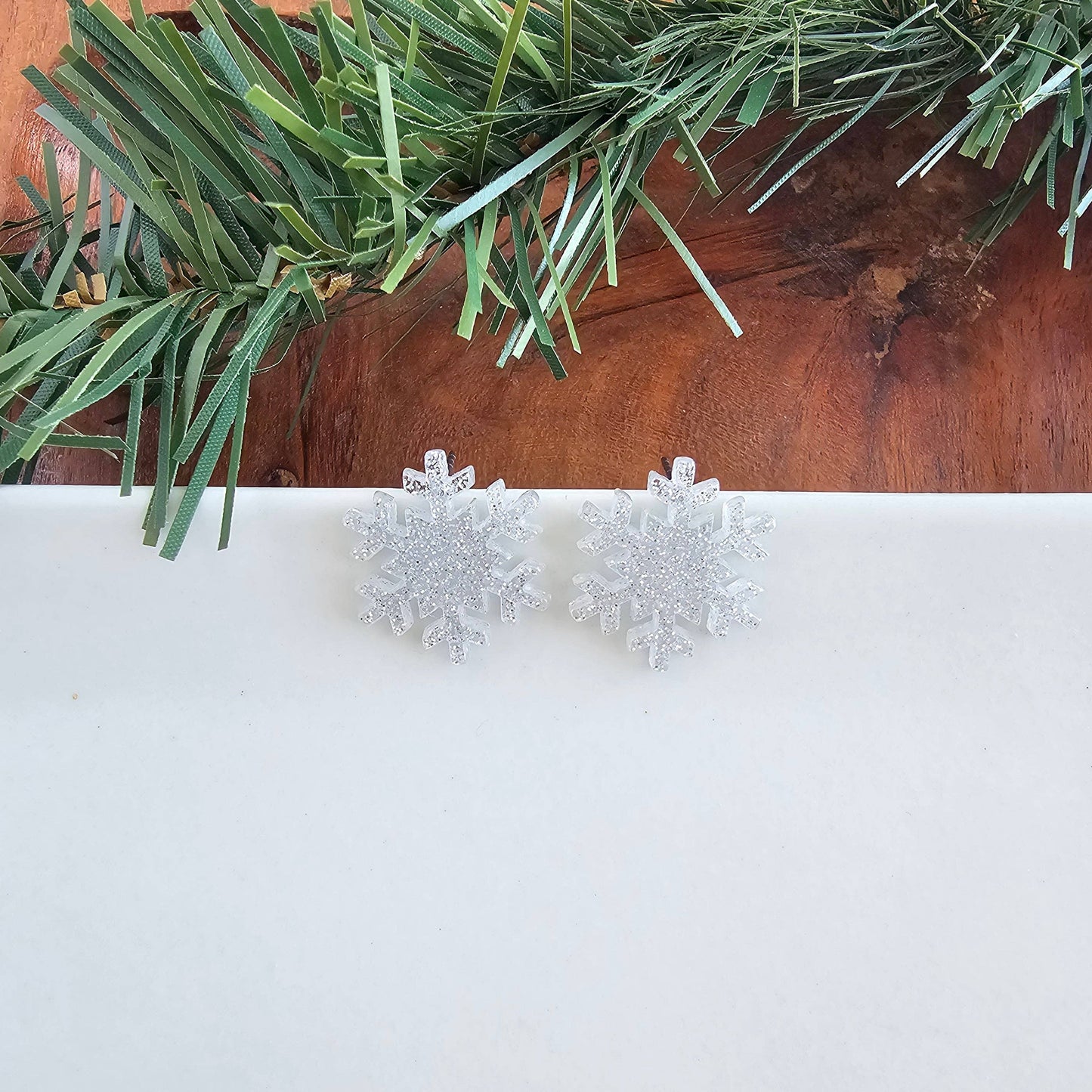 Snowflake Studs - Silver Glitter