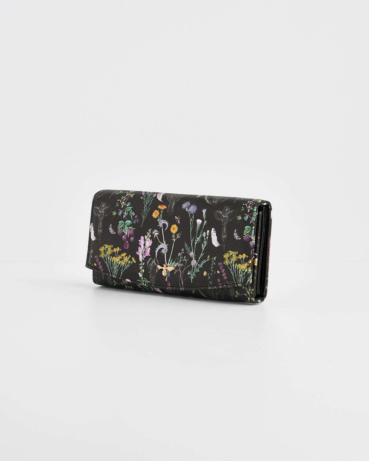 Wilderness Black Large Wallet