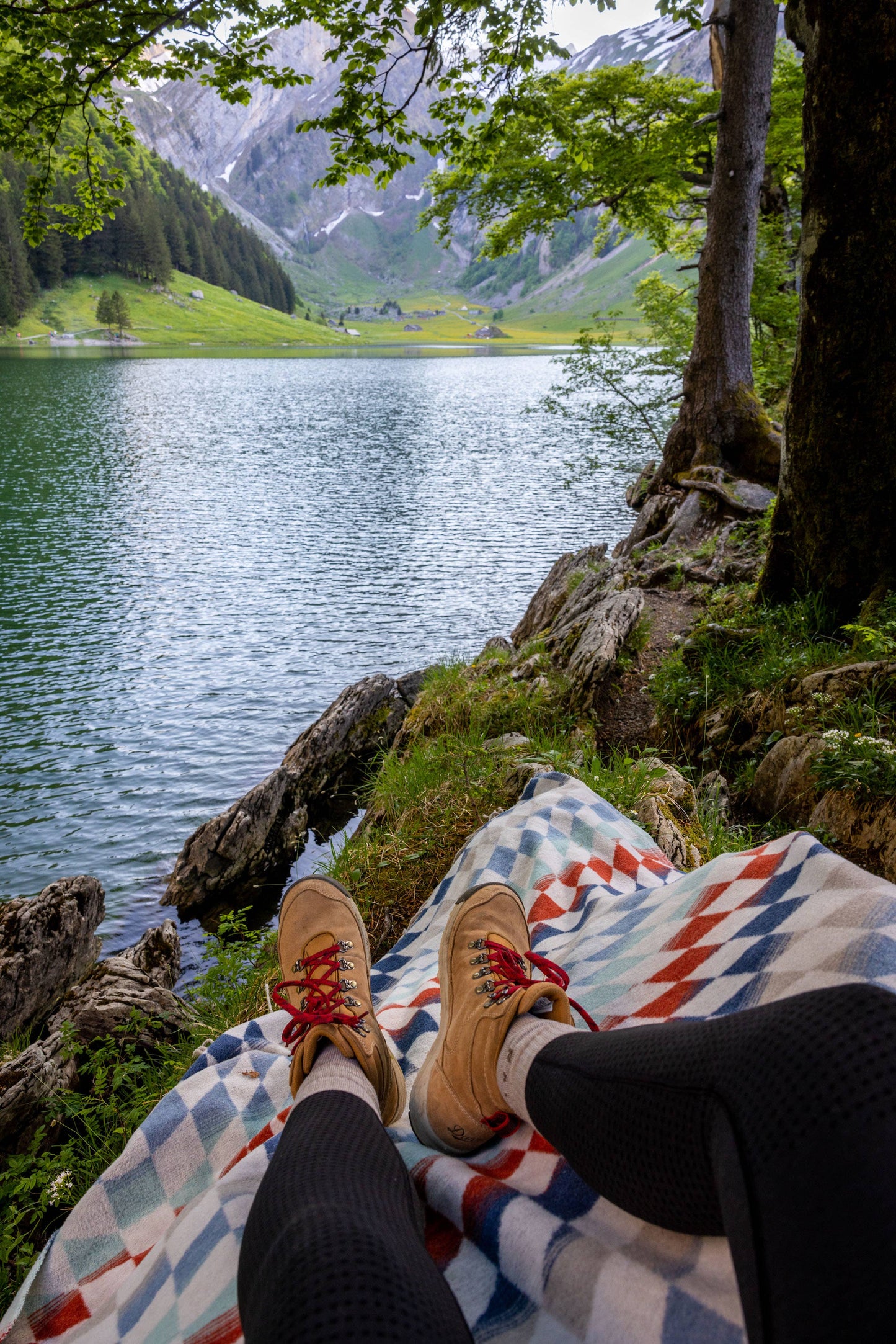 Checkered Oceanside Throw Blanket