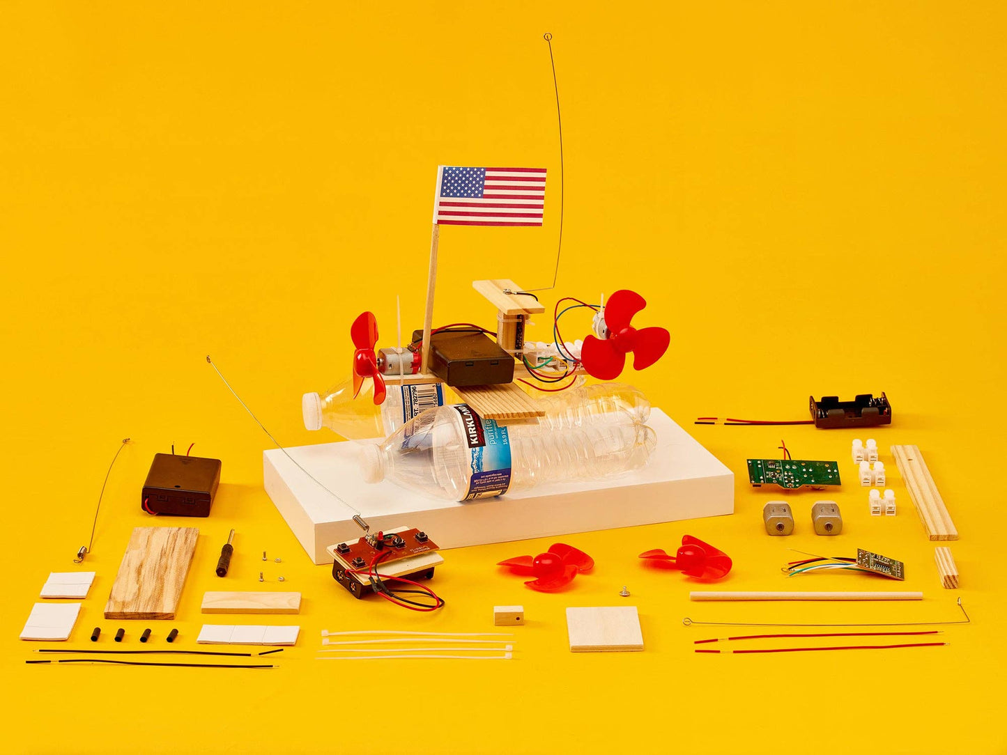 CreateKit - Radio Controlled Boat : Educational STEM Toy
