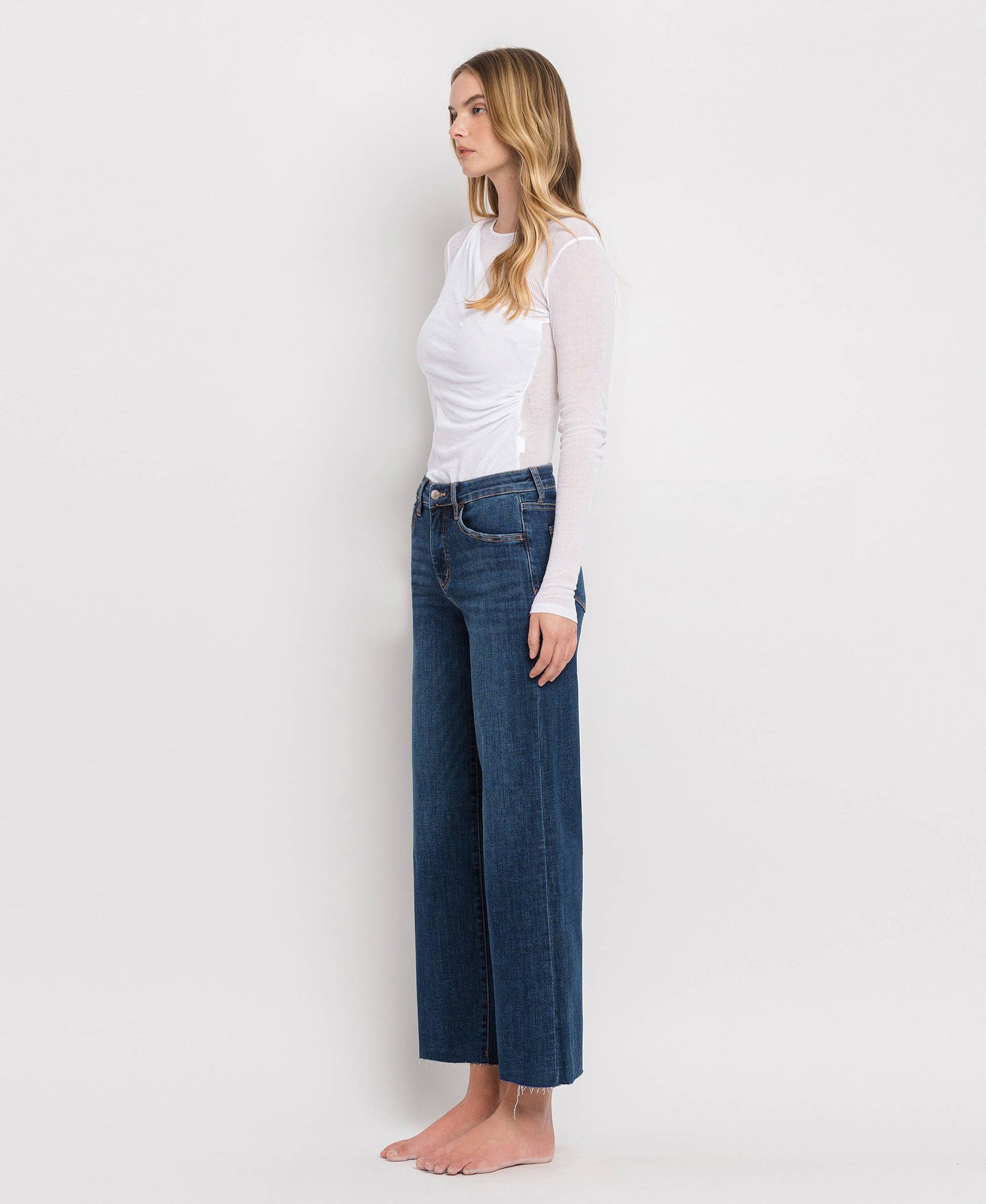 Lovervet – Tummy Control Mid Rise Jeans
