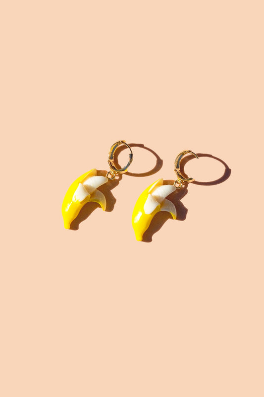 Gwen Banana Hoop Earrings