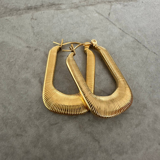 Ribbed Rectangle Earrings