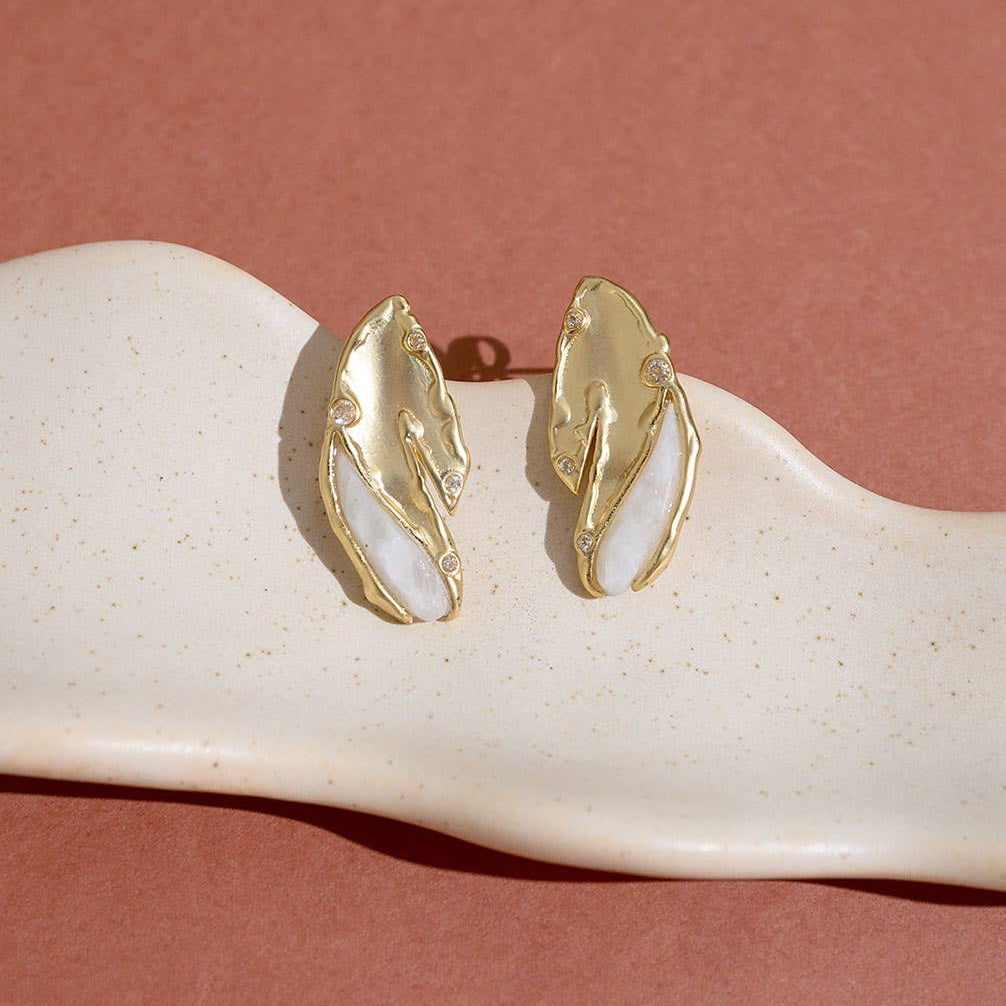 Lustrous Moonstone Inlay Stud Earrings