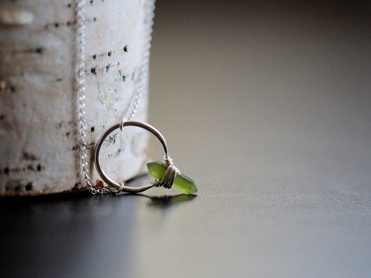 Crest Necklace - Peridot