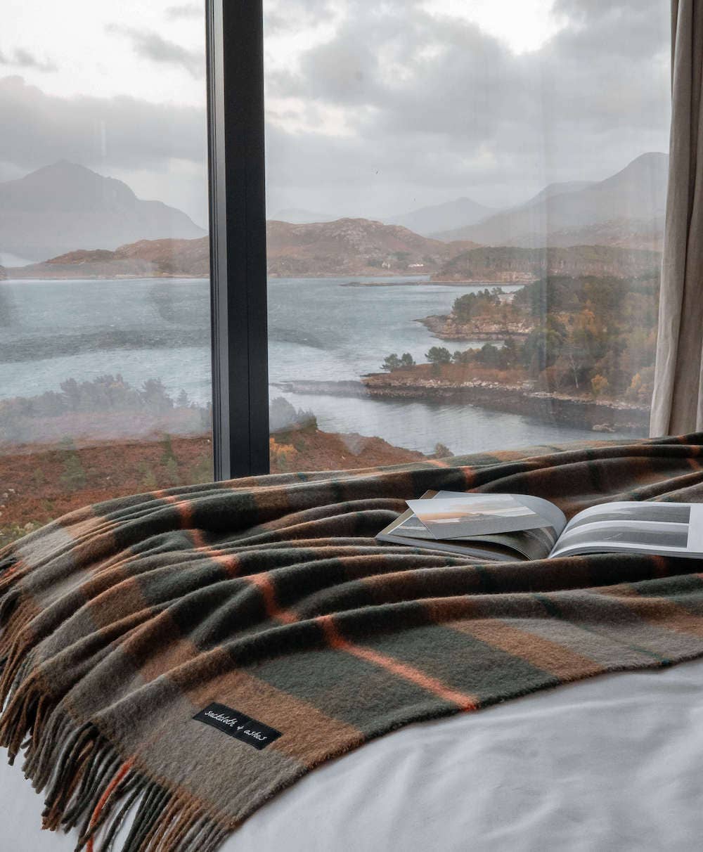 Folk Olive Recycled Wool Throw