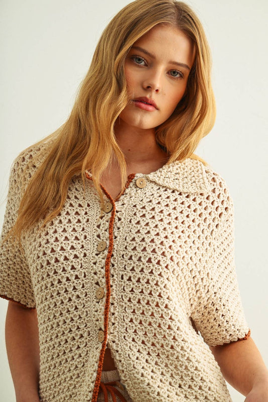 Color Detail Stitch Knit Button Front Top