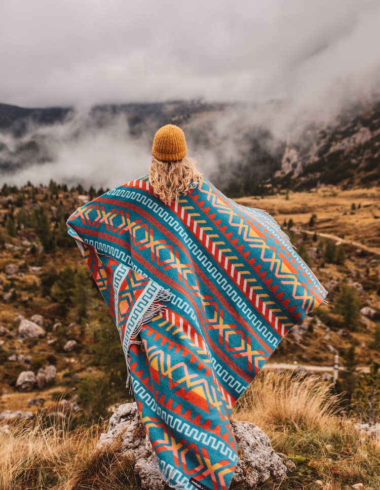 Ridgeline Sierras Recycled Wool Throw