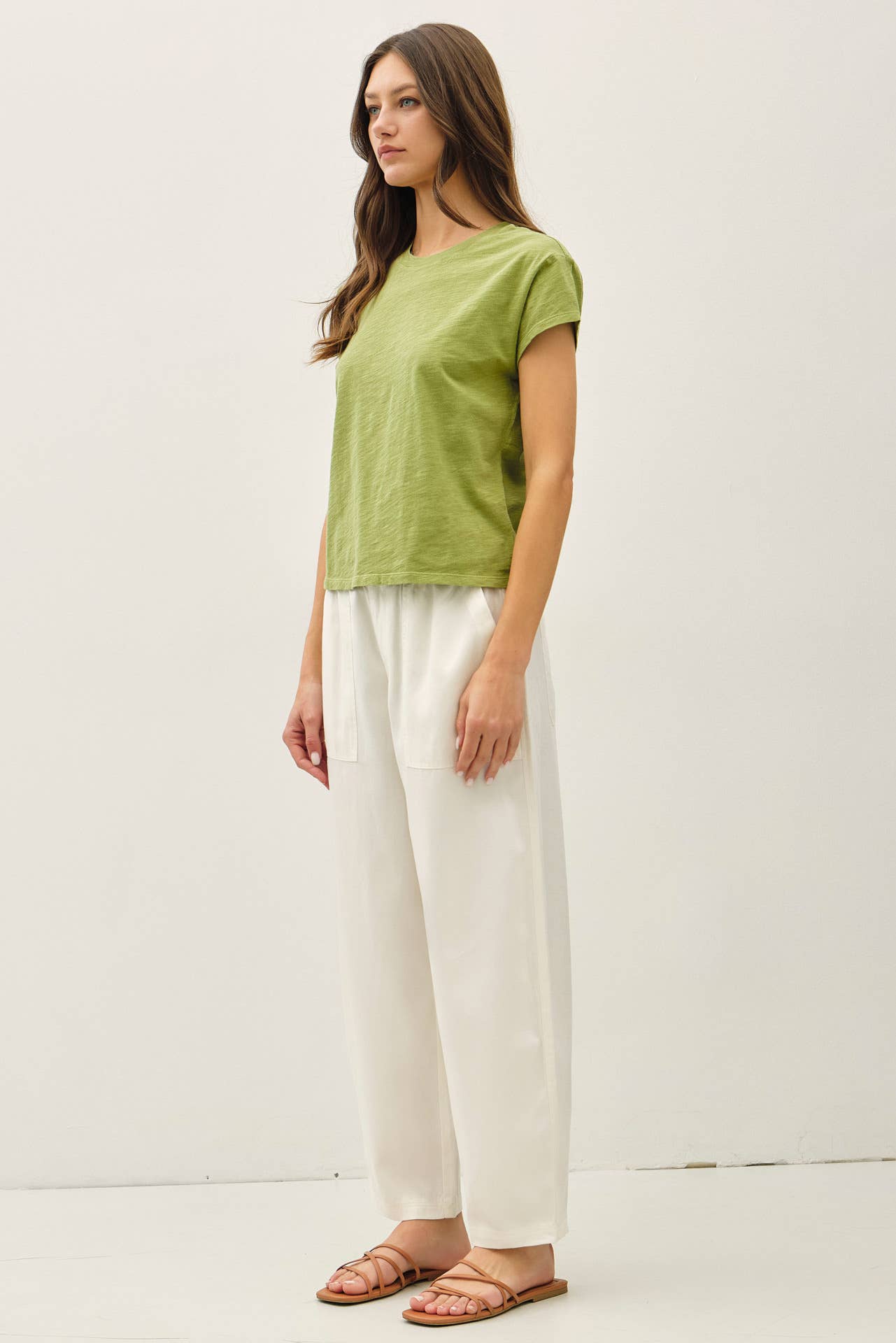 Tencel Linen Blend Tapered Barrel Pant