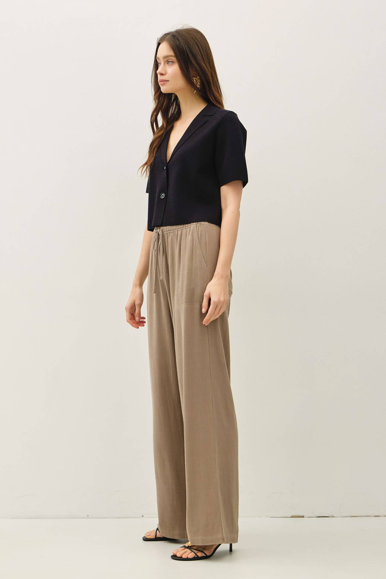 Minimalist Cropped Blazer Sweater