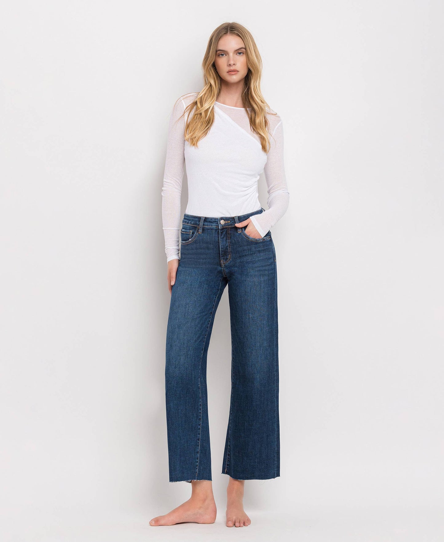 Lovervet – Tummy Control Mid Rise Jeans