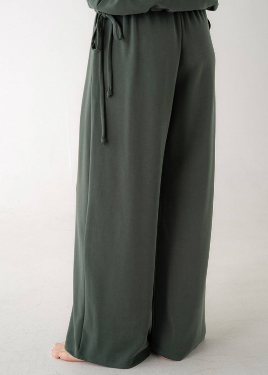 Pleated Wide Leg Lounge Pant