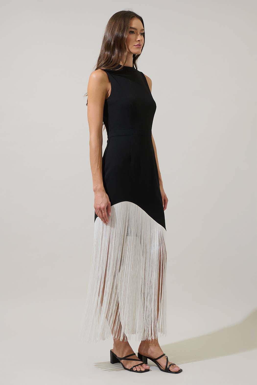 Contrast Fringe Sleeveless Maxi Dress