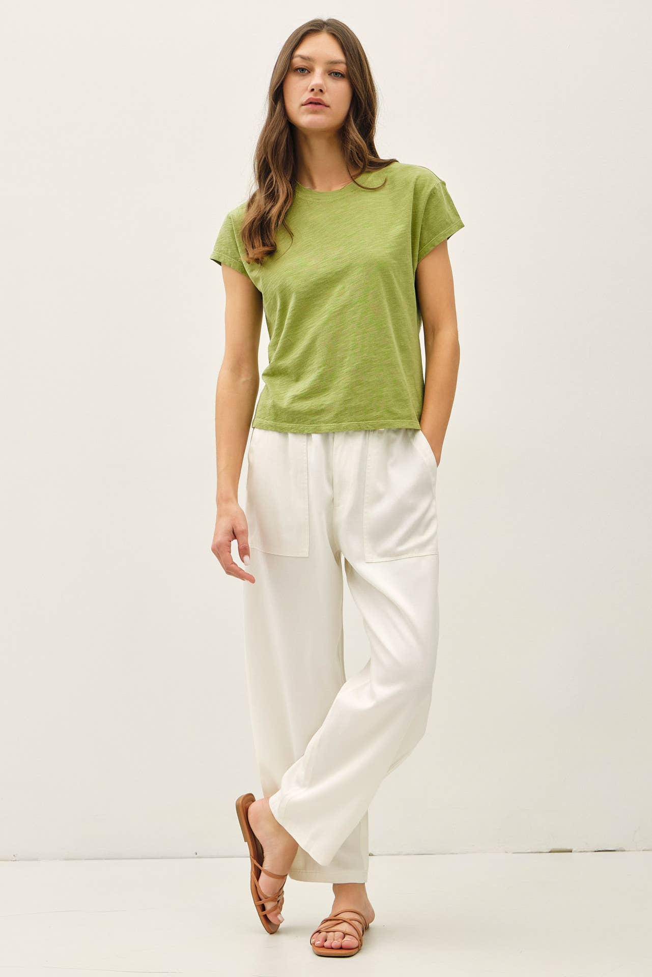 Tencel Linen Blend Tapered Barrel Pant