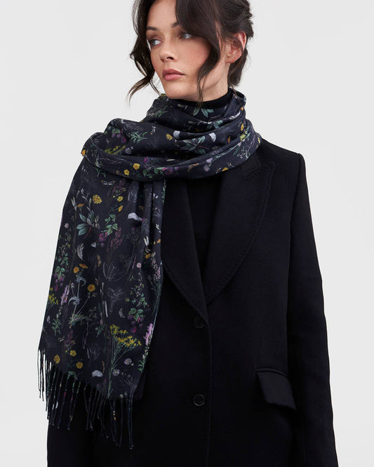 Wilderness Black Tassel Scarf