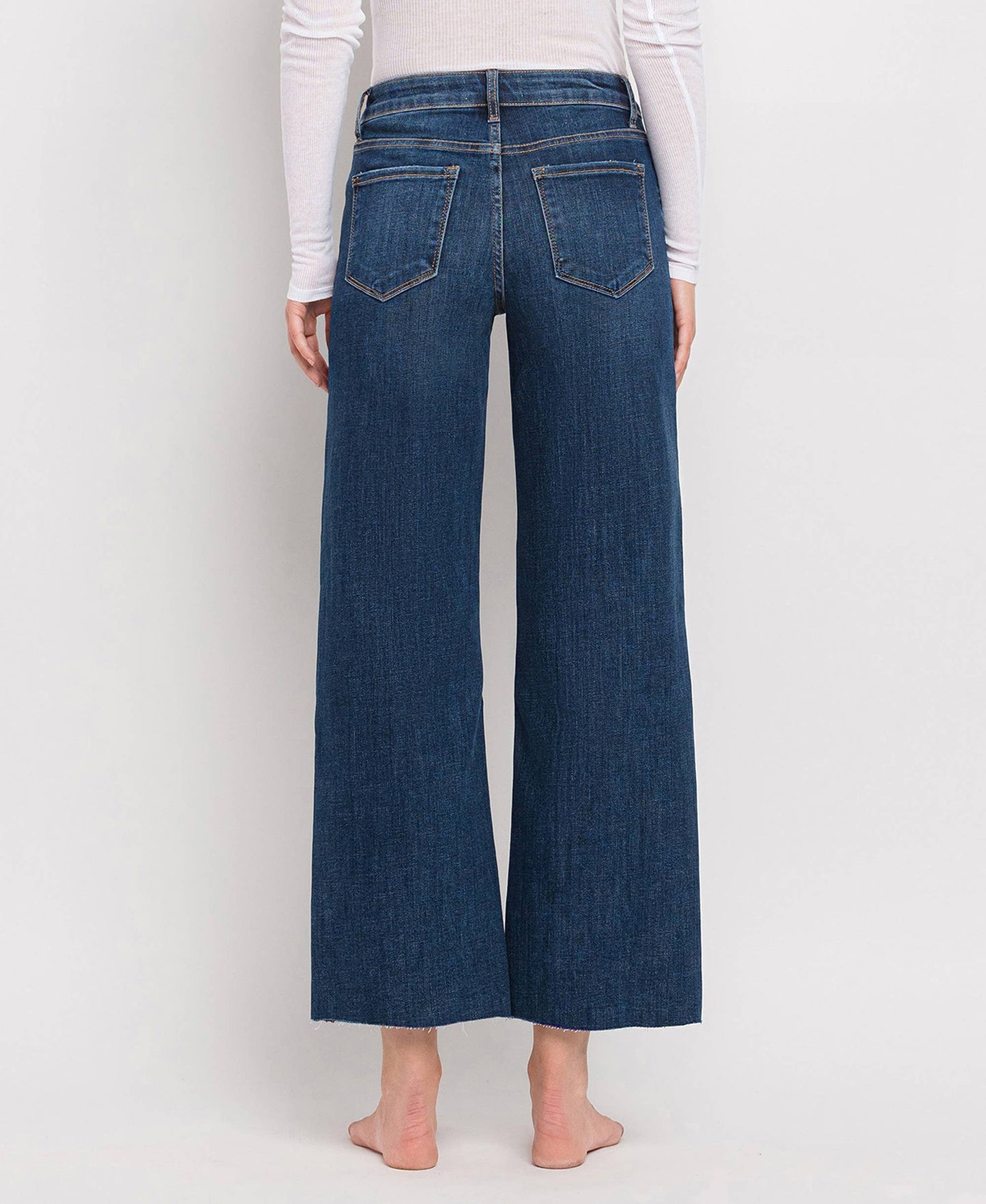 Lovervet – Tummy Control Mid Rise Jeans