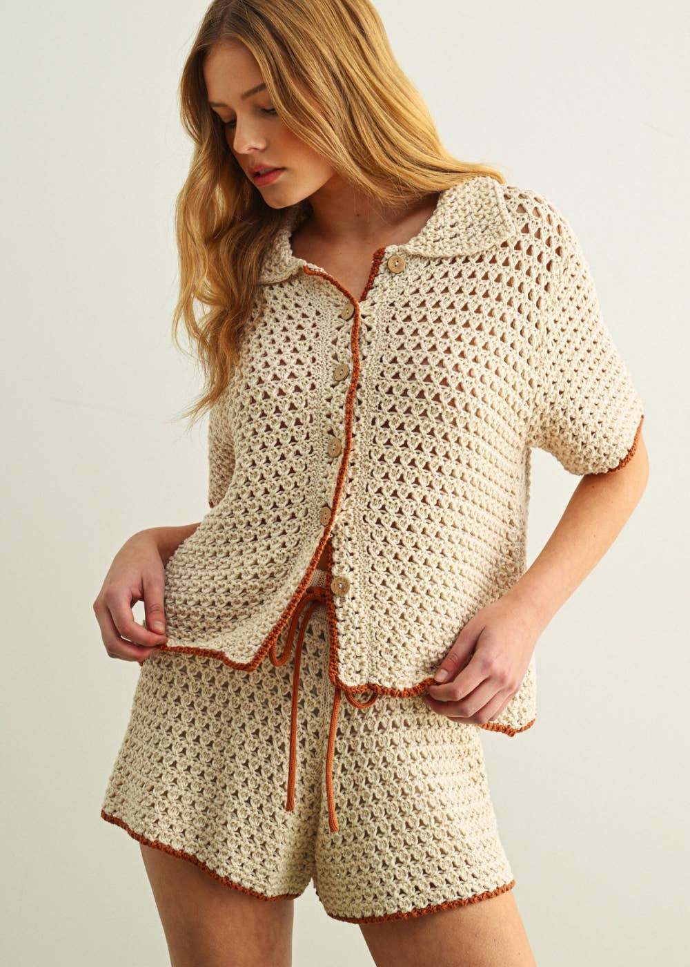 Color Detail Stitch Knit Button Front Top
