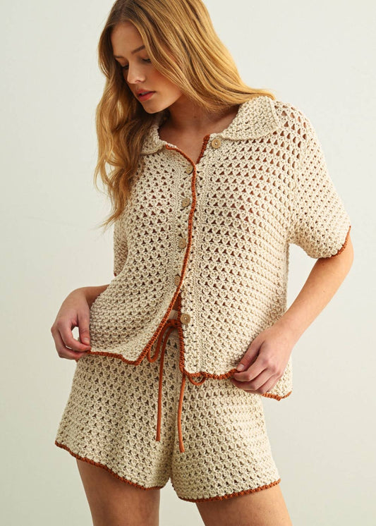 Color Detail Stitch Knit Button Front Top