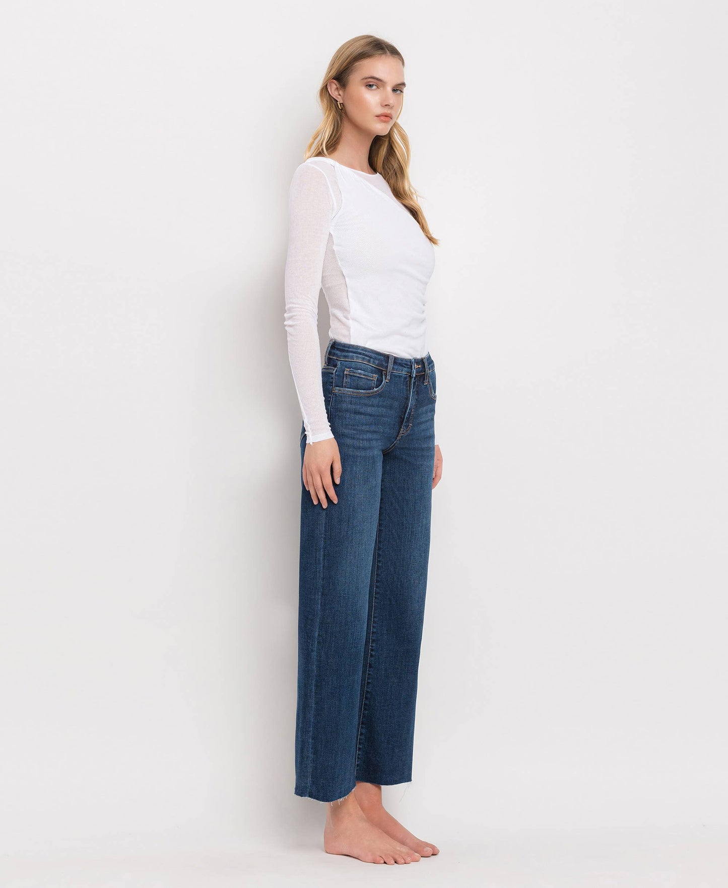 Lovervet – Tummy Control Mid Rise Jeans