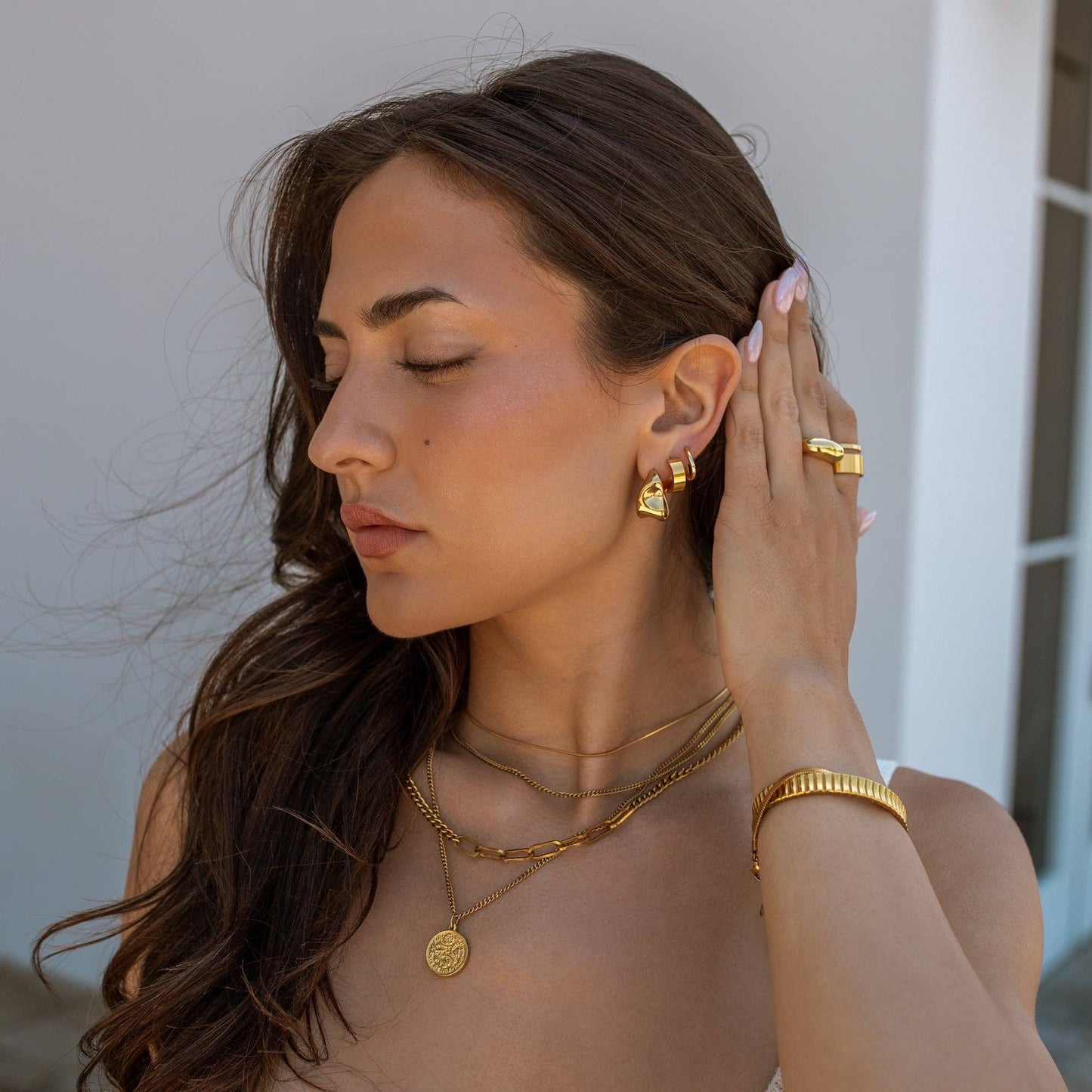Vespera Earrings Gold
