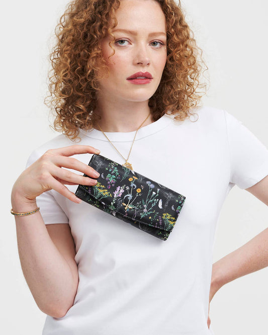 Wilderness Black Large Wallet