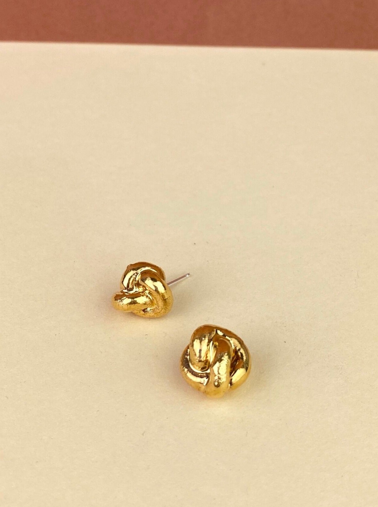 Gold Knot Stud Earrings – ART Cloth + Craft